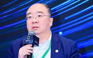 APUS李涛受邀出席中国绿公司年会：互联网企业要习惯戴着“脚镣”跳舞