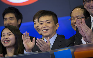 曹国伟运筹五年，新浪私有化终成真，但这不是解药