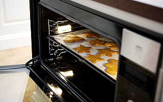 商家们的小心思：让烤箱进化成蒸烤箱，价格翻十倍