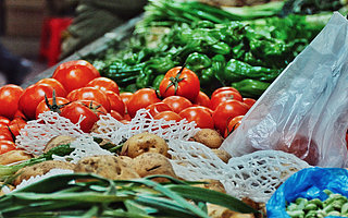 “保衛(wèi)”生鮮