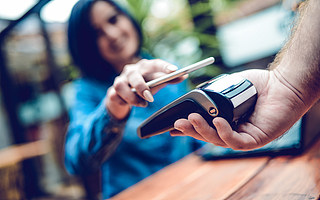 海外消金市场观察：危机是如何形成并蔓延的？