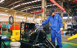 萬萬沒想到！山東的小型挖掘機成了今年天貓雙11“爆款”