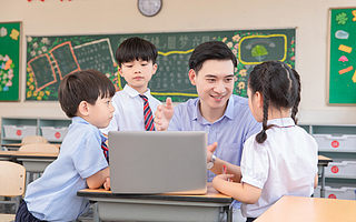 香港能等,新东方不能等