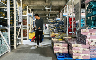 新青年爱“拼”新国货，北师大报告显示拼多多95后用户比例达32%