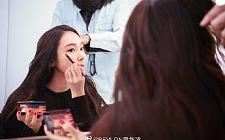 从为申请破产作准备到股价暴涨，露华浓这两天经历了什么？