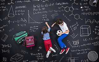 资本和巨头的新战场：收割半亿家长的焦虑