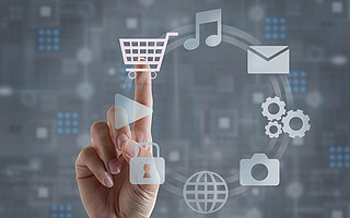 “猫狗拼”上交三季度答卷，流量焦虑之下谁的处境更危险？