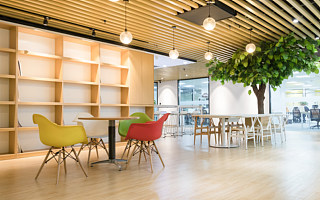 小米、阳光100加持，联合办公第一股优客工场登陆纳斯达克