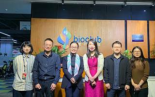 高新区(滨江)区委常委、统战部长杨晓峰一行莅临贝壳社参观考察