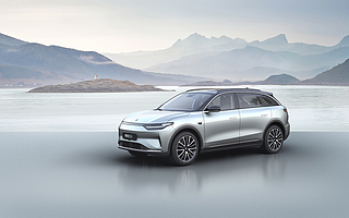 對標特斯拉Model?Y,零跑C11全球首秀| 2020廣州車展