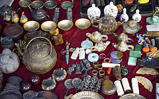 万亿文玩赛道争夺战打响,一线VC悉数入场