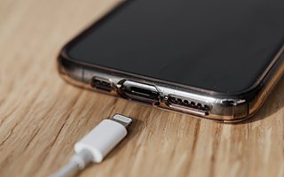 疯狂涨价后，共享充电宝就能盈利吗？