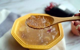 成为打假人眼中的“智商税”，燕窝还能靠什么取悦年轻人？