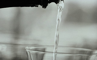 红星二锅头曲线上市，迎战“徒弟”牛栏山，胜算几何？