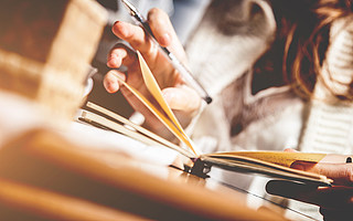 編劇追討香蕉影業(yè)80萬(wàn)獎(jiǎng)金：那些年一擁而上的影視扶持計(jì)劃|深度