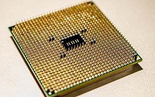 恒玄科技上市股价翻倍 单靠耳机芯片能走多远？