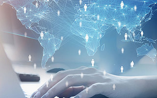 [1230创精选]快手开启大小周，辛巴危机再起