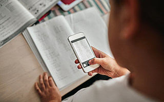 学霸君困局的反思:拍照搜题往何处去?