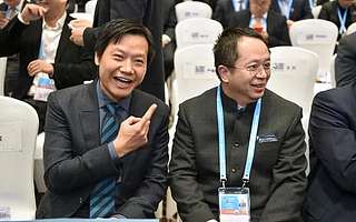 十字路口的周鸿祎，还能追上雷军背影吗？