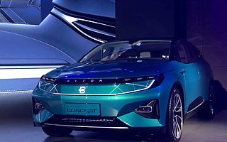 接盤拜騰，富士康不虧