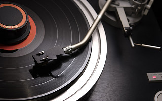 黑胶唱片是数字音乐时代的“文艺复兴”吗？