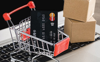 拼多多通报一员工在家中自杀离世:将全力配合善后工作