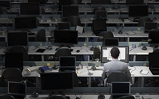 互联网创造也“毁灭”了新中产