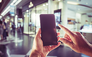 2021年，手机厂商决战高端市场