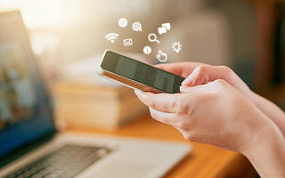 1430亿美元，2020年全球移动市场用户花了超多钱