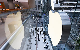 苹果跨界造车，量产时间依旧成迷