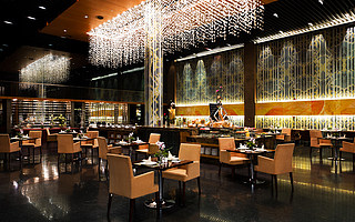 万豪洲际希尔顿凯悦,300家国际酒店“中国西部狂飙史”