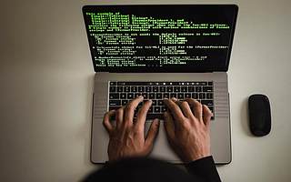 日海智能高层变动 董事长副总经理辞职