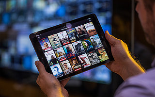 流媒體行業競爭加劇，奈飛的“狂飆”的好日子到頭了？