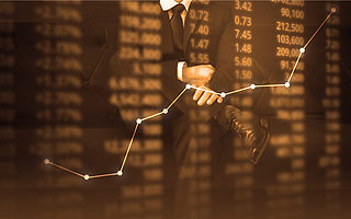 知行合一、資金管控,這是他的生意秘訣