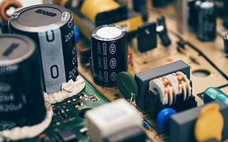 被實(shí)名舉報(bào) 股東1.5億欠款遭催討 擬IPO企業(yè)金冠電氣實(shí)控權(quán)是否會(huì)變化？