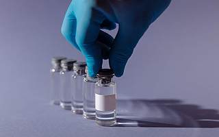 力诺特玻和关联方往来密切 IPO前注销转让62家关联方