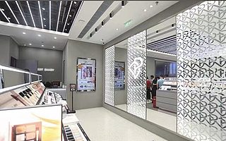 完美日记上市后首份财报：美妆帝国初成型，但全年亏损扩大至15.31亿｜看财报