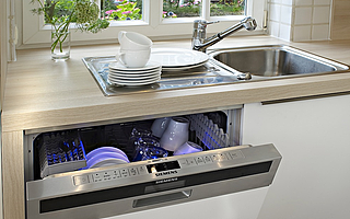 從洗碗機(jī)到智能家居:機(jī)會(huì)重重還是困難不斷?