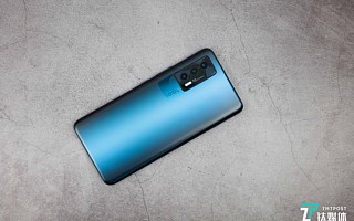 iQOO Neo5 评测：双“芯”加持，不偏科