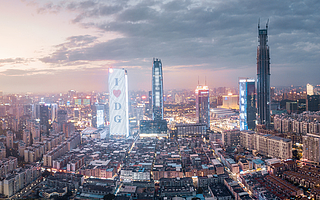 “捂住”了OPPO,VIVO，捧走了华为，东莞的万亿GDP还能指望电子产业吗？