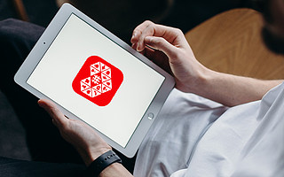 黃崢發(fā)布致股東信：辭任董事長投身基礎(chǔ)科學(xué)研究 探索行業(yè)未來十年發(fā)展