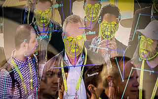 人脸识别技术被滥用，消灭“偷脸贼”势在必行