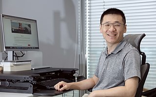 拼多多新任董事长陈磊：物质世界和数字世界的墙已不复存在 | CEO说