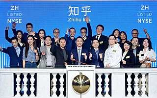 知乎沒有選中好時機(jī)，上市首日即破發(fā)，一度跌超27%