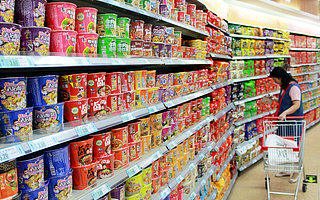 熬过外卖冲击的统一，未来还要和外卖死磕？