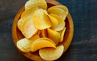 上市以来营收首降 达利食品饮料业务收入连降两年 机构看空后市