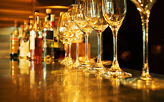 “吃播”被禁，“喝播”来了