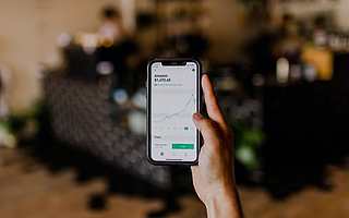 規模下滑2.97% 中銀基金“掉隊”后又撞上“抱團股解散”