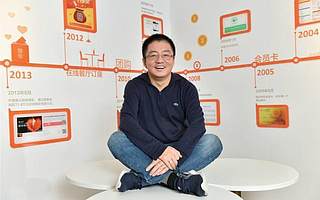 研究数十万字后，我们总结了王慧文的个人哲学和核心方法论