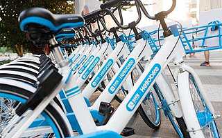 哈啰出行赴美上市：2020年亏损11亿，蚂蚁持股36.3%